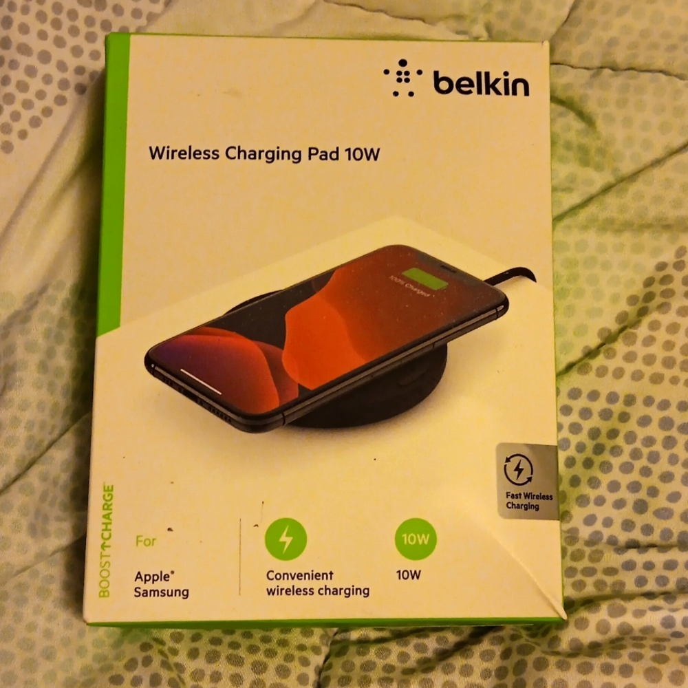 Belkin wireless phone charger samsung/apple